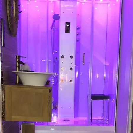 Domaine L'instant Du Colibri 4* Le Mesnil-Theribus